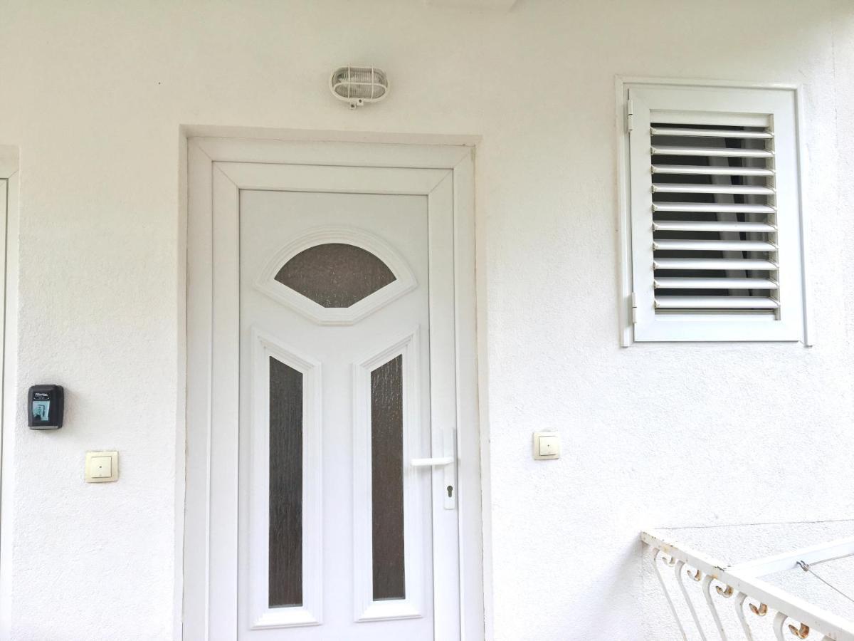 Galah Studio Podgora Exterior photo